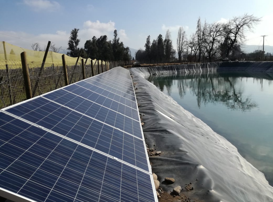Proyecto_PanelesSolares-_Fotovoltaicos_Agricola_Agrigold_Energía_Solar_Chile-_PuntoSolar..jpeg